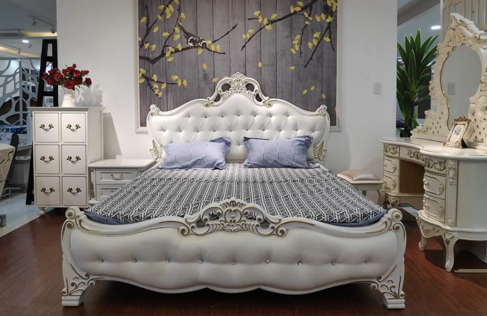 Phòng ngủ theo phong cách tân cổ điển