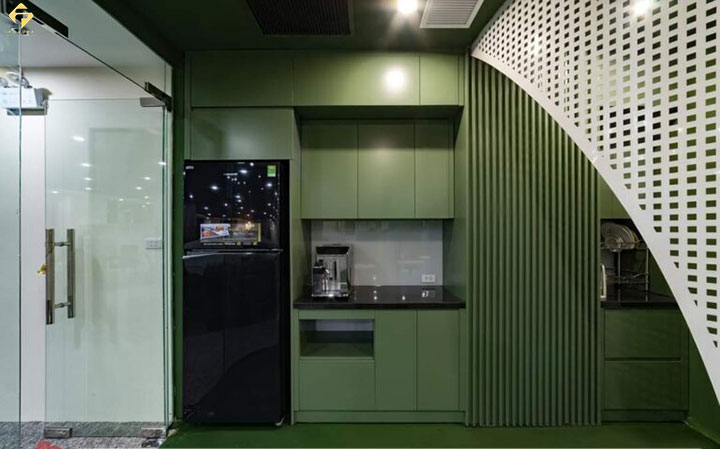 tủ bếp gỗ công nghiệp phủ sơn