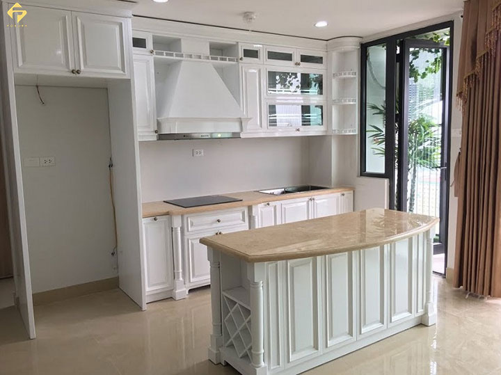 tủ bếp gỗ công nghiệp phủ sơn